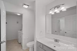 3302 Selwyn Farms Ln, Charlotte, NC 28209 - Photo 19