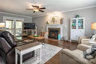 49 Whispering Oak Ct, Fletcher, NC 28732 - Photo 3