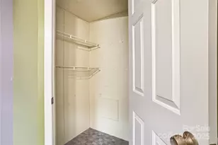 1116 W Lewis Ferry Rd, Statesville, NC 28677 - Photo 25