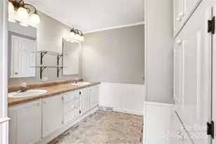 1116 W Lewis Ferry Rd, Statesville, NC 28677 - Photo 19