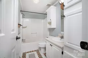 1116 W Lewis Ferry Rd, Statesville, NC 28677 - Photo 21