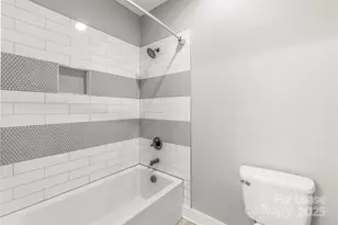 712 Seldon Dr, Charlotte, NC 28216 - Photo 33