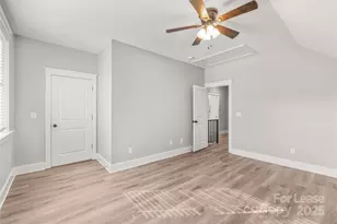 712 Seldon Dr, Charlotte, NC 28216 - Photo 27