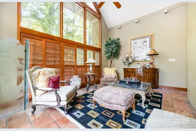 2116 8th Street Drive NW, Hickory, NC 28601 - Photo 9