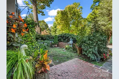 305 Grady Avenue, Tryon, NC 28782 - Photo 5