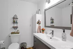 305 Grady Ave, Tryon, NC 28782 - Photo 21