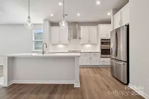 319 Alameda Wy, Matthews, NC 28104 - Photo 9