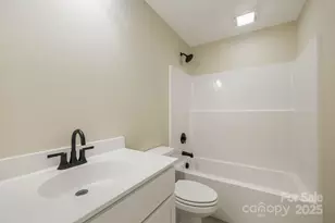 102 Babb St, Waynesville, NC 28786 - Photo 21