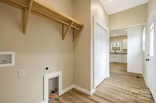 102 Babb St, Waynesville, NC 28786 - Photo 11