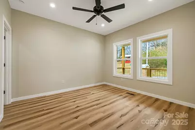 102 Babb Street, Waynesville, NC 28786 - Photo 13