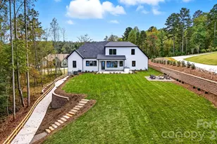 5764 Lake Pointe Dr, Granite Falls, NC 28630 - Photo 5