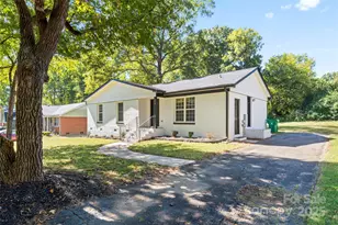 5316 Rupert Ln, Charlotte, NC 28215 - Photo 3