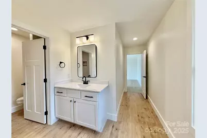 21 Ponder Street, Mars Hill, NC 28754 - Photo 25