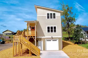 21 Ponder St, Mars Hill, NC 28754 - Photo 1