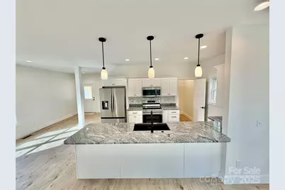 21 Ponder Street, Mars Hill, NC 28754 - Photo 9