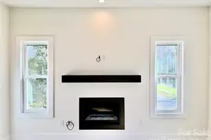 21 Ponder St, Mars Hill, NC 28754 - Photo 7