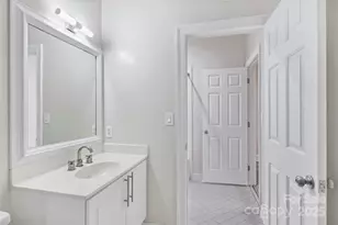 127 N Tryon St, Charlotte, NC 28202 - Photo 15