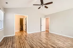 7201 Canyon Dr, Charlotte, NC 28262 - Photo 15