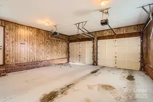 7201 Canyon Dr, Charlotte, NC 28262 - Photo 21