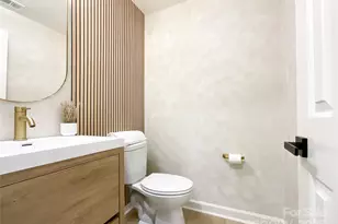 3826 Yorkford Dr, Charlotte, NC 28269 - Photo 15