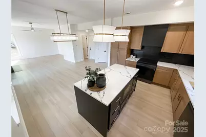 3826 Yorkford Drive, Charlotte, NC 28269 - Photo 9