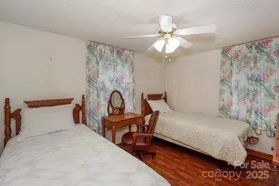 418 S Spargo Street, Dallas, NC 28034 - Photo 27