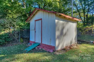 418 S Spargo St, Dallas, NC 28034 - Photo 35