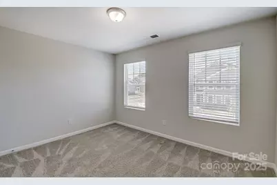 6136 Vasey Street, Charlotte, NC 28269 - Photo 27