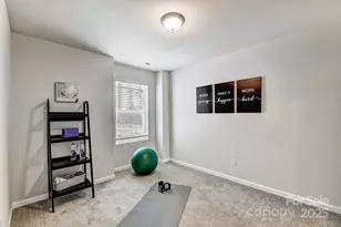 6132 Vasey St, Charlotte, NC 28269 - Photo 19