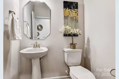 6132 Vasey Street, Charlotte, NC 28269 - Photo 13