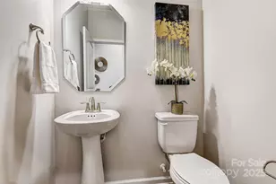 6132 Vasey St, Charlotte, NC 28269 - Photo 13