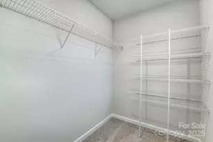 6128 Vasey St, Charlotte, NC 28269 - Photo 21