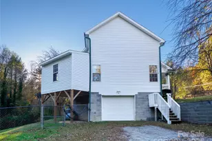 488 Oleta Rd, Hendersonville, NC 28792 - Photo 23