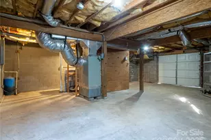 488 Oleta Rd, Hendersonville, NC 28792 - Photo 21