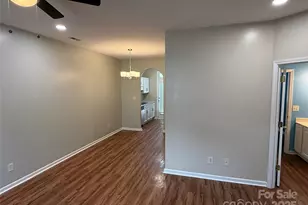 8134 Kings Creek Dr, Charlotte, NC 28273 - Photo 11