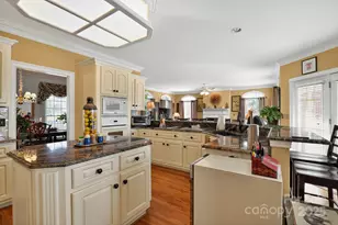 1004 Brockman Rd, Greer, SC 29651 - Photo 5