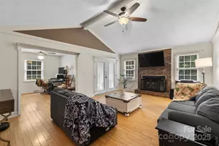 113 Sawtooth Ln, Stanley, NC 28164 - Photo 3