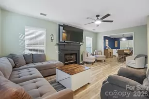 139 Creekside Dr, Fort Mill, SC 29715 - Photo 7