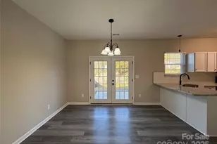 1140 Hannah Rae Ct, Charlotte, NC 28214 - Photo 5