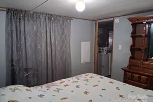 330 Dirty Ankle Rd, Lawndale, NC 28090 - Photo 15