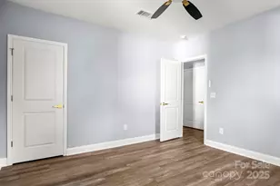 1011 N 14th St, Bessemer City, NC 28016 - Photo 31