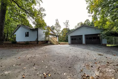 1210 29th Avenue Drive NE, Hickory, NC 28601 - Photo 5