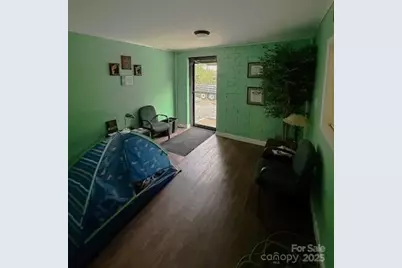 1525 9th Avenue SE, Hickory, NC 28602 - Photo 9