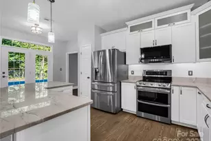 7 Shannon Ln, Leicester, NC 28748 - Photo 17