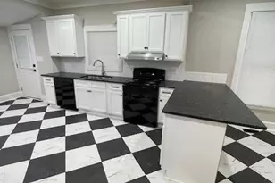 210 W 8th Ave, Gastonia, NC 28052 - Photo 1