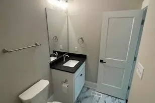 210 W 8th Ave, Gastonia, NC 28052 - Photo 11