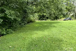 576 Deaverview Rd, Asheville, NC 28806 - Photo 5