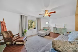 172 Timberlane Dr, Etowah, NC 28729 - Photo 15