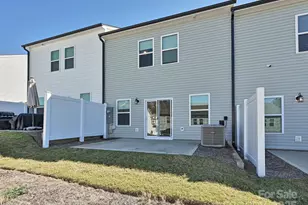 11026 Pagebrook Ln, Charlotte, NC 28214 - Photo 23