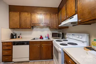 1051 3rd St SE, Hickory, NC 28602 - Photo 39